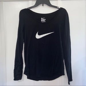 long sleeve nike shirt